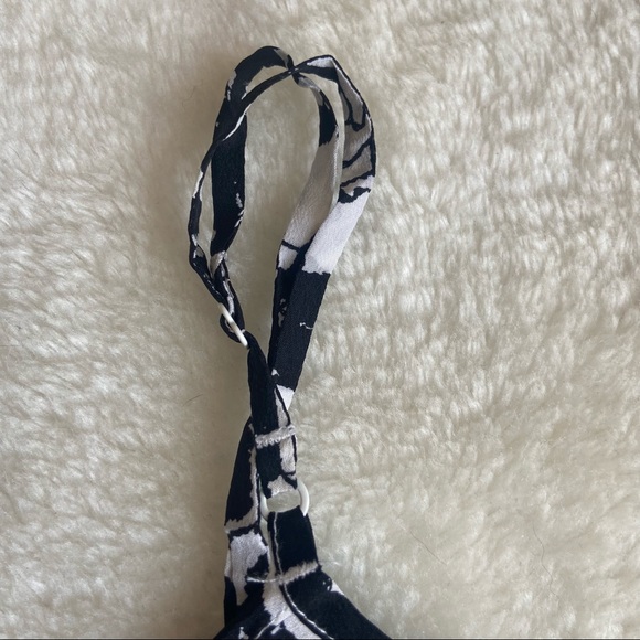 Aritzia Under/Wilfred black white silk camisole XS - Picture 4 of 7